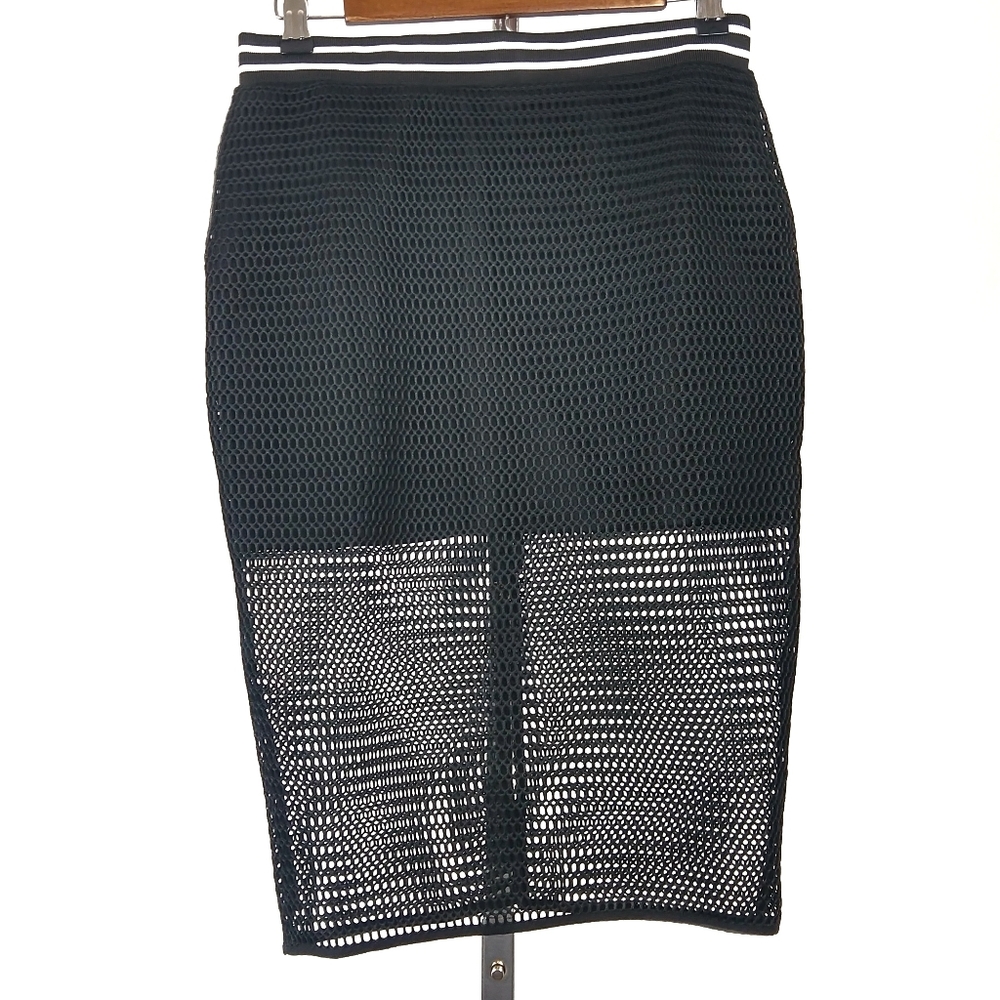After Market black small cutout midi skirt